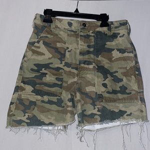 Free People Camo boyfriend shorts